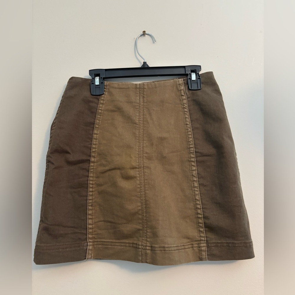 Free People Size 4, Two Tone Mini Skirt, Early 2000s Style, Hunter + Army Green